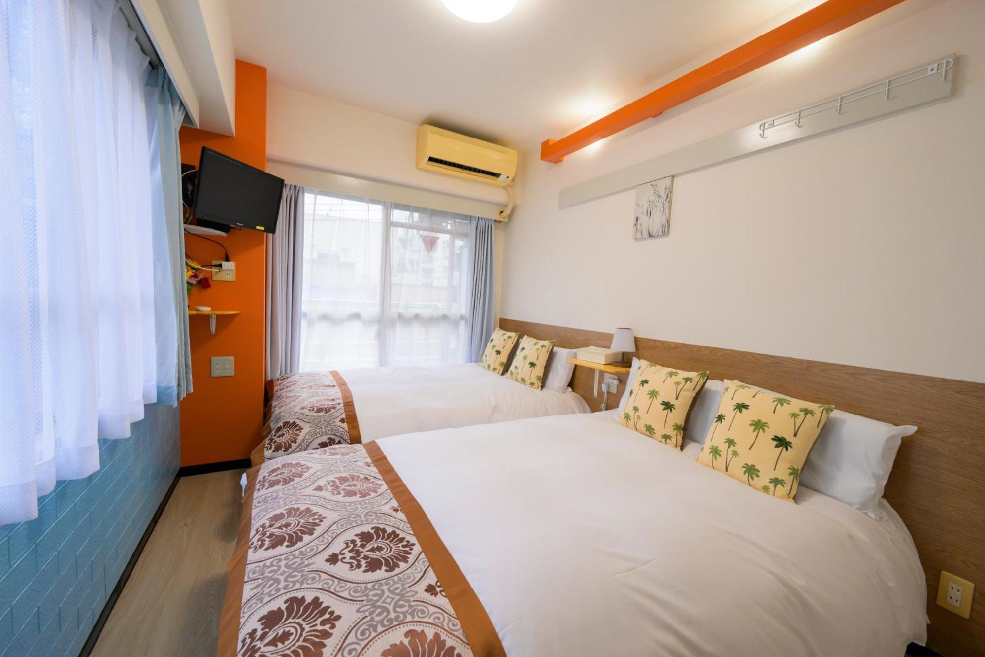 אוסקה Hotel Aaron通天東 מראה חיצוני תמונה