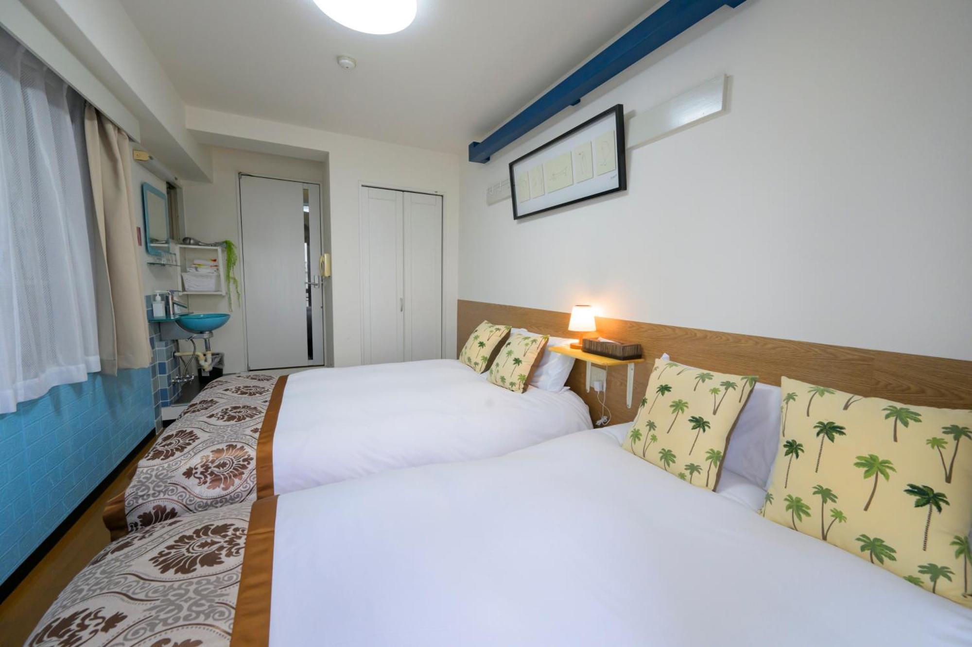 אוסקה Hotel Aaron通天東 מראה חיצוני תמונה