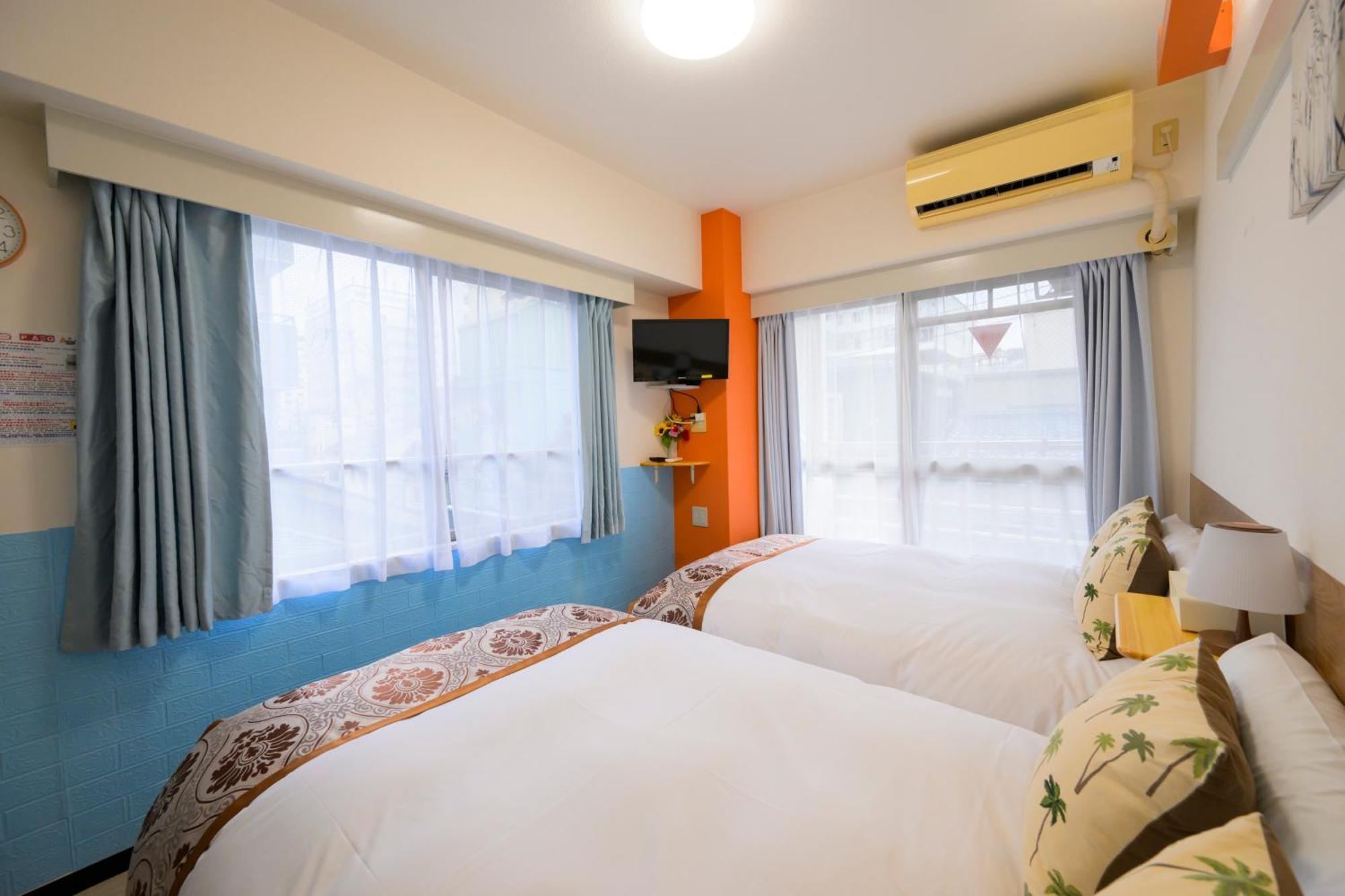 אוסקה Hotel Aaron通天東 מראה חיצוני תמונה