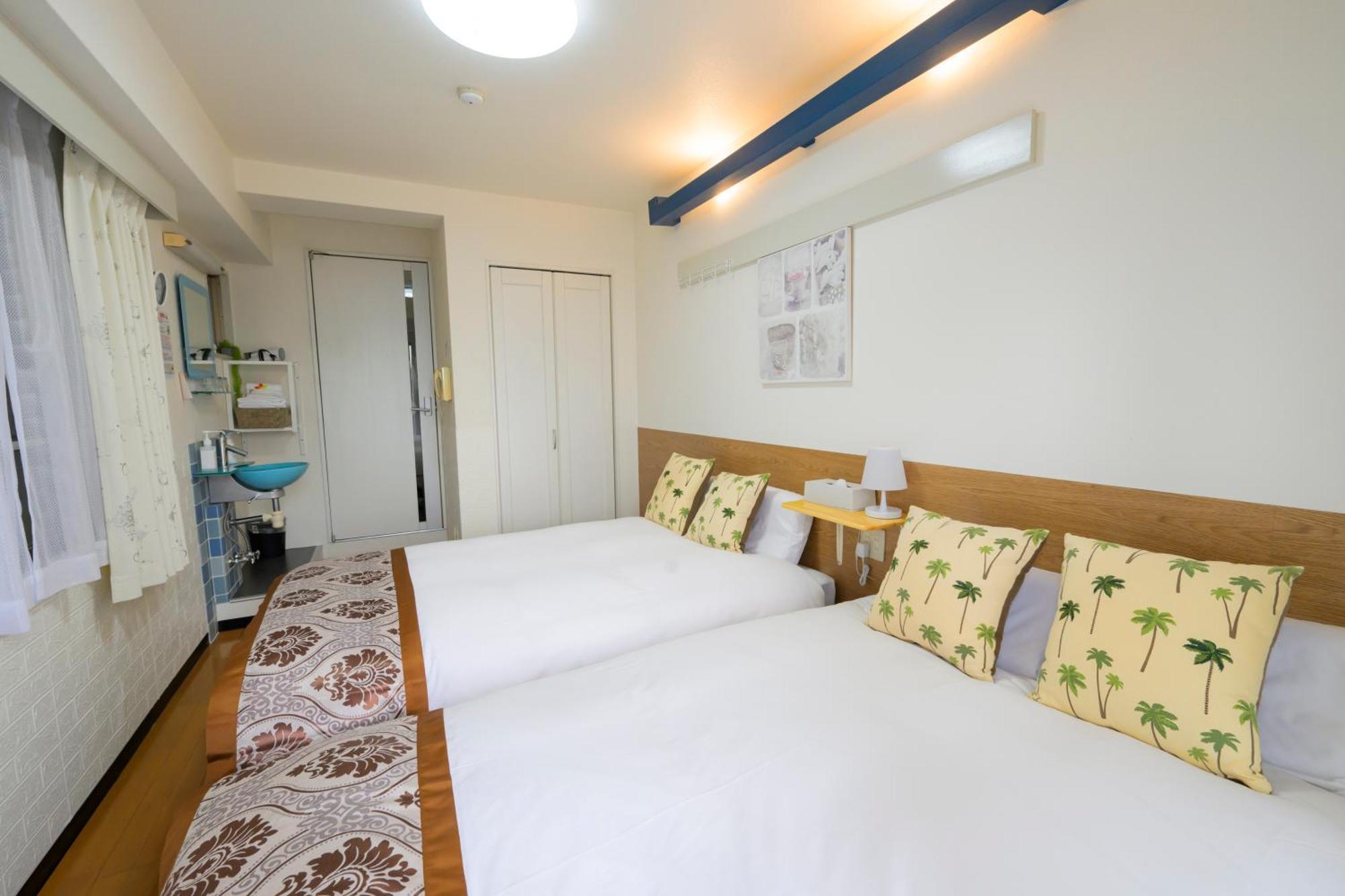 אוסקה Hotel Aaron通天東 מראה חיצוני תמונה