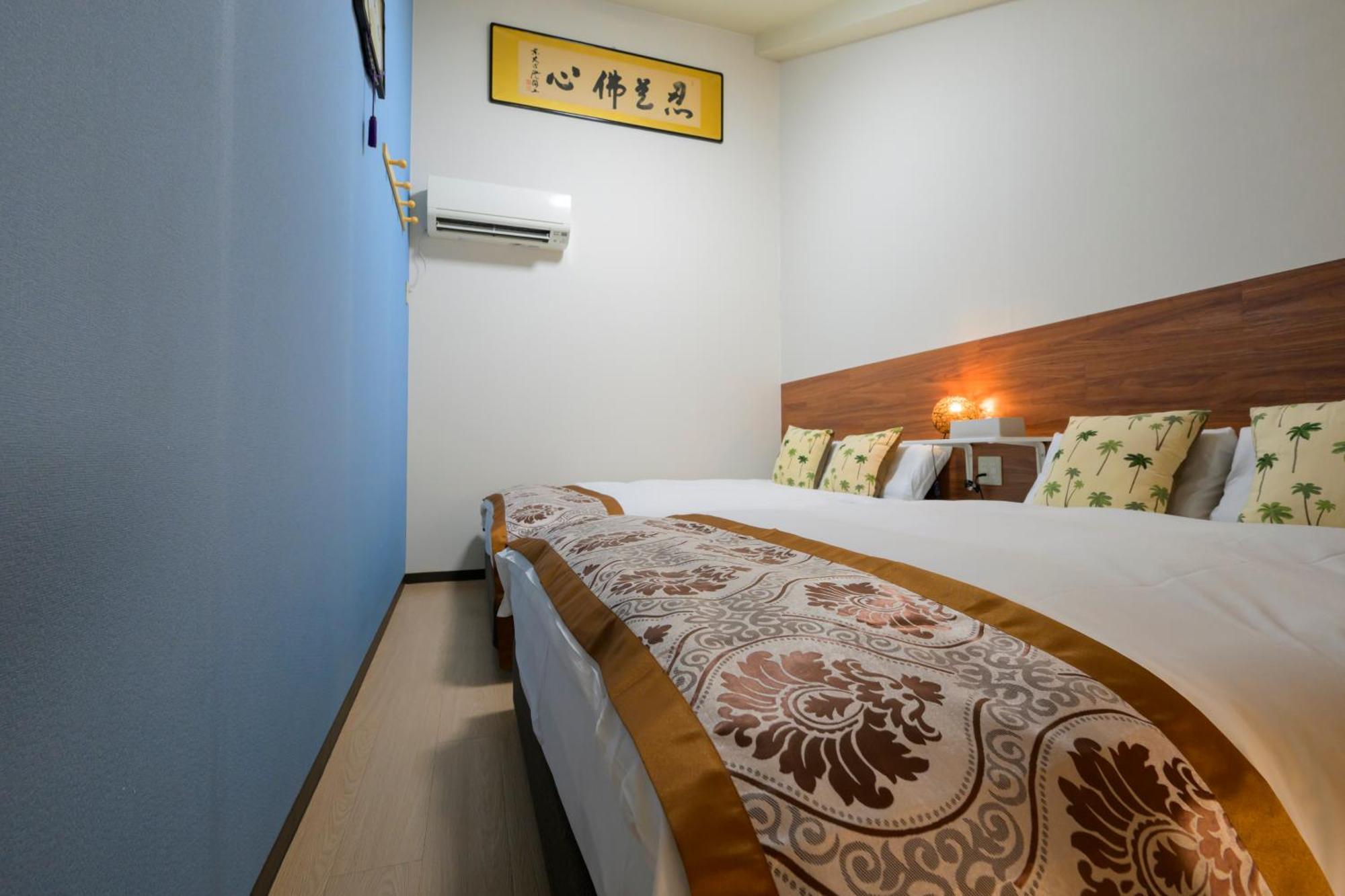 אוסקה Hotel Aaron通天東 מראה חיצוני תמונה